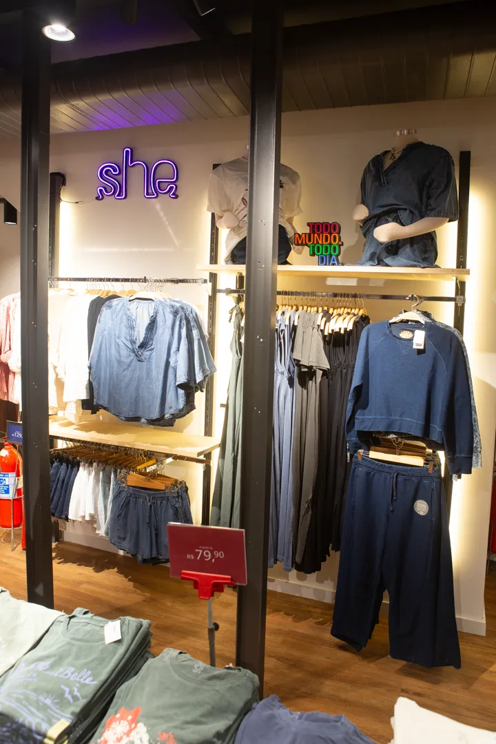 Modelo MEGA STORE
