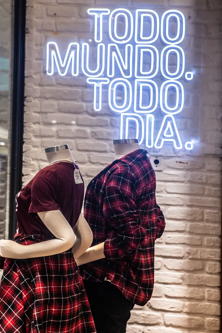 Modelo MEGA STORE